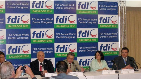 L’importanza della salute orale per i portatori di protesi e il potenziale impatto sistemico sulla loro salute