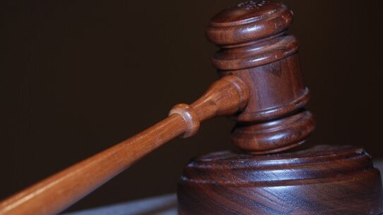 Sperimentazione clinica, riforma degli Ordini delle professioni sanitarie e disposizioni in materia sanitaria