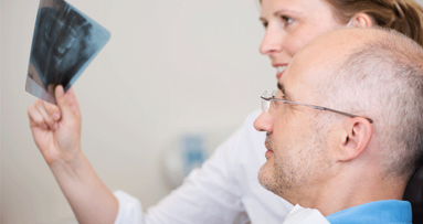 Prothetik und Implantologie im Doppelpack