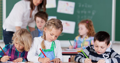 Aufklärung in Schulen zum Thema Mundhygiene nicht zufriedenstellend