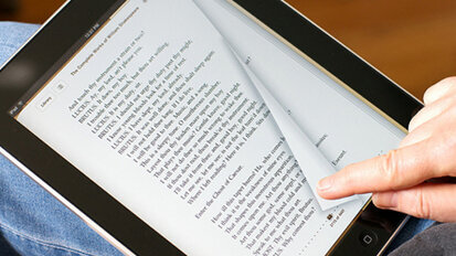L’e-book sconfigge il libro  cartaceo per uno a zero