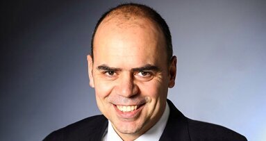 Interview: “I saw a lot of improvements in every step of the endodontic treatment”