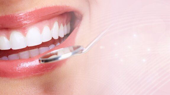 AI-chatbots geven nauwkeurig advies over tanden bleken, maar scoren laag op begrijpelijkheid