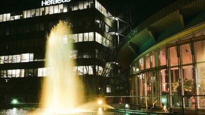 Heraeus stellt Vertrieb seines Implantatsystems IQ:NECT ein