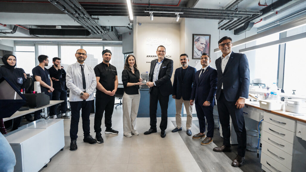 Esnan named Amann Girrbach’s first Diamond Partner