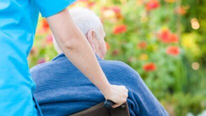 Tandartsen openen deuren op Nationale Ouderendag