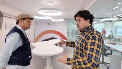 Video 2 entrevista con Adrián Hernández realizada en el centro de formación y showroom de la empresa.