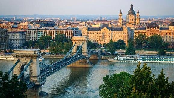 Clínicas odontológicas húngaras têm sucesso no mercado de turismo médico
