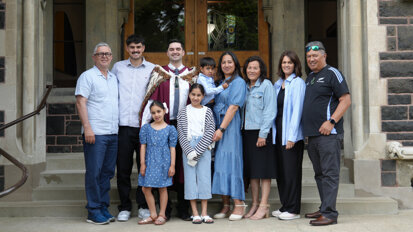 Universidade de Otago produz segundo graduado Māori em periodontia