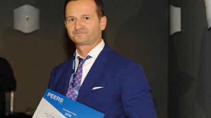 Monoedentulia  e atrofia ossea grave.  Problem solving in area estetica