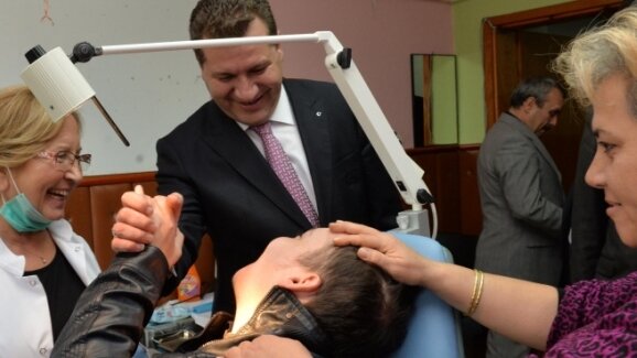 Karesi’de Engelliler için Diş Taraması