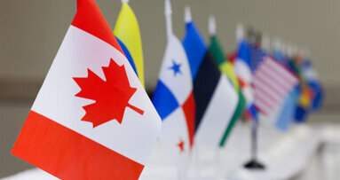 Canadian dentists go local for dental labs