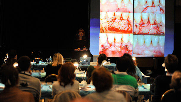 Knochenregeneration thematisiert