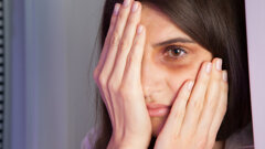 Häusliche Gewalt auf Rekordniveau: Zahnärztinnen und Zahnärzte oft erste Anlaufstelle