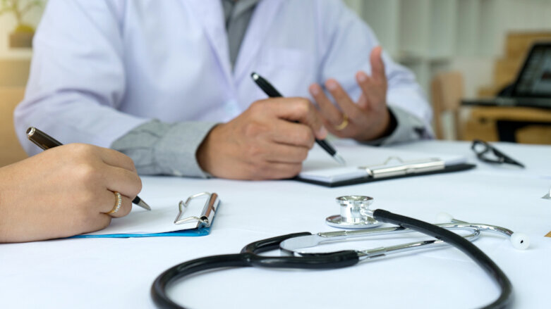 Collaboration between healthcare professionals may help reduce caries