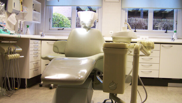 Vlaamse tandartsen wijken uit naar Nederland