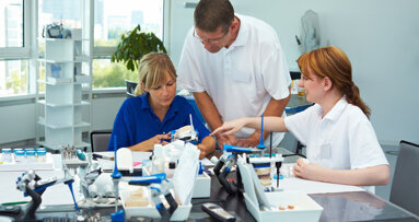 Zahntechnikermeister: Moderne Ausbildung für ein zukunftsfähiges Handwerk