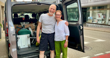 Hilfe für Afrika: Zahnarzt aus Horb spendet komplette Praxiseinrichtung