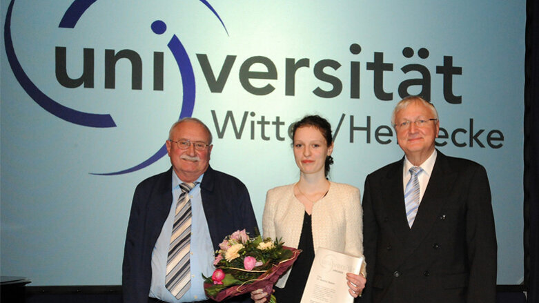 Preis für die beste zahnmedizinische Promotion des Jahres 2017 vergeben