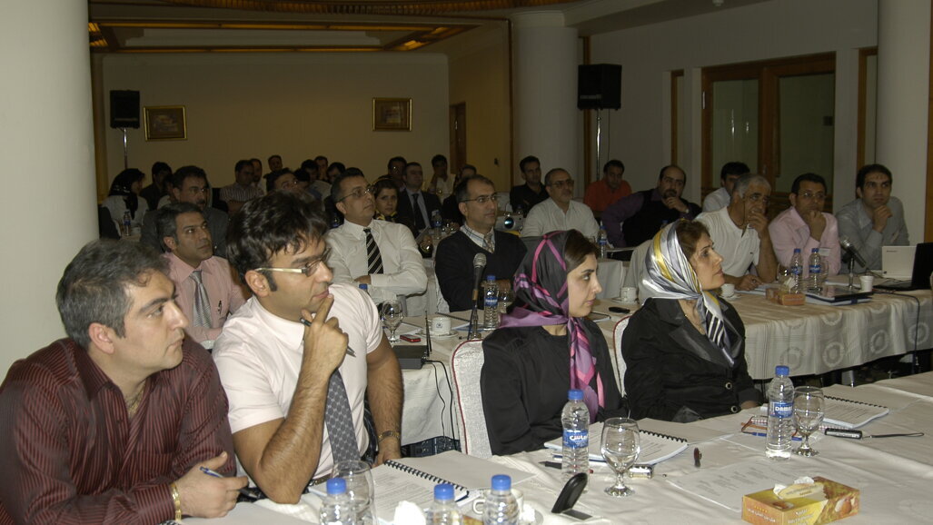 Πρόγραμμα εμφυτευματολογίας από την Omnipress