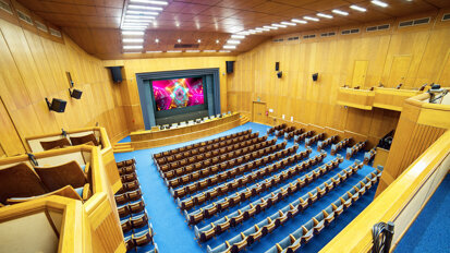 One of the first conference venues in Greece, the Eugenides Foundation Auditorium has recently undergone renovation respectful of its original architectural features. ROOTS SUMMIT 2024, Eugenides Foundation, endodontics