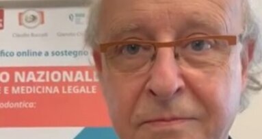 Gli allineatori devono essere utilizzati da persone che sappiano trattare la malocclusione