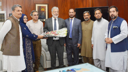 Dr Mukhtar gets extension as HEC chairman
