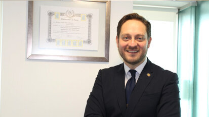  “O nos quedamos observando o nos integramos al desarrollo”