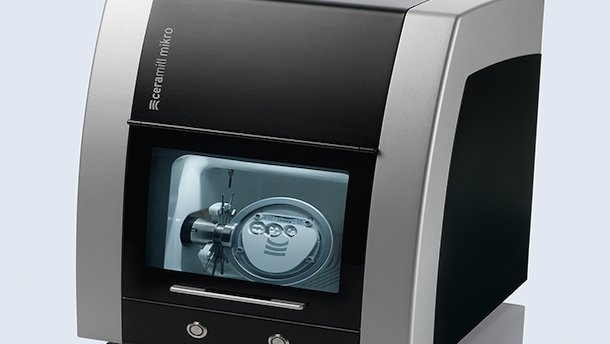 Una nueva fresadora de 4 ejes para materiales CAD/CAM fresables en seco