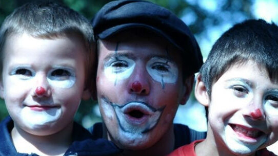 Un camion di “solidarietà dentale” per i bimbi internati negli orfanotrofi della Romania