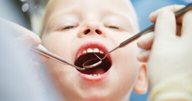 KNMT: “Tandarts terug op consultatiebureau”