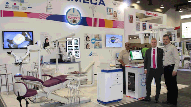 Planmeca simplifica el diseño de la sonrisa