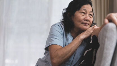 Study links social isolation to having fewer teeth in older adults