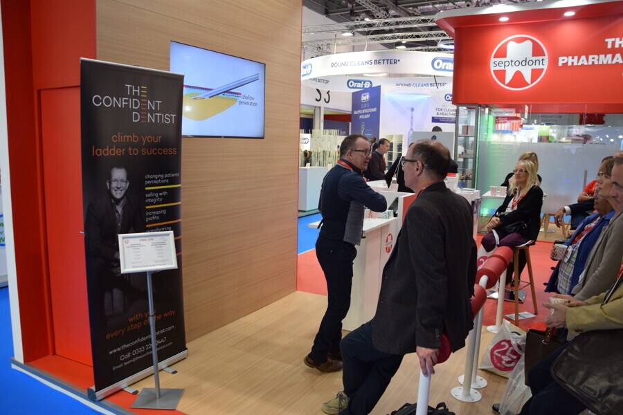 Dr Barry Oulton, The Confident Dentist.