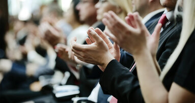 Verleihung der Berufstitel MR und OMR: Auswahlverfahren bis Ende Juli