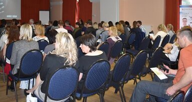 Společnost Henry Schein uspořádala ve Studánce konferenci „Nové trendy ve stomatologii“