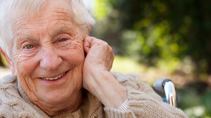 KZV Hessen zur Mundgesundheit Pflegebedürftiger KZV Hessen zur Mundgesundheit Pflegebedürftiger