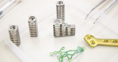 Naukowcy z Politechniki Śląskiej opracowali technologię powłok na implantach