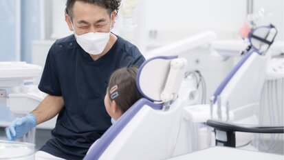 Management of maxillary transverse deficiency in children using a newly designed arch conformer