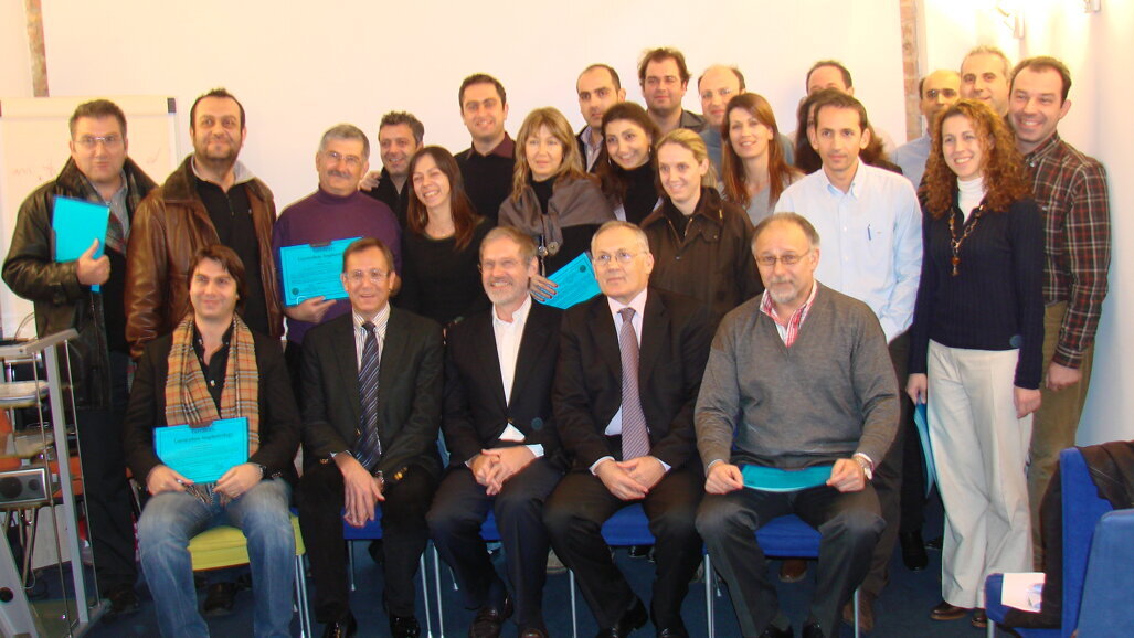 Μετεκπαιδευτικό σεμινάριο στην εμφυτευματολογία