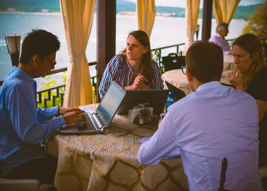 Participants at the website workshop, one of several workshops offered during the meeting to update the publishers on the latest products and developments. (Photograph: Tom Carvalho, DTI)