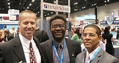 Solidariedade da NYU e Schein