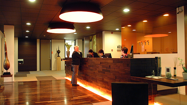 Centrum Mondzorg Waalre ontvangt als eerste ZKN-keurmerk