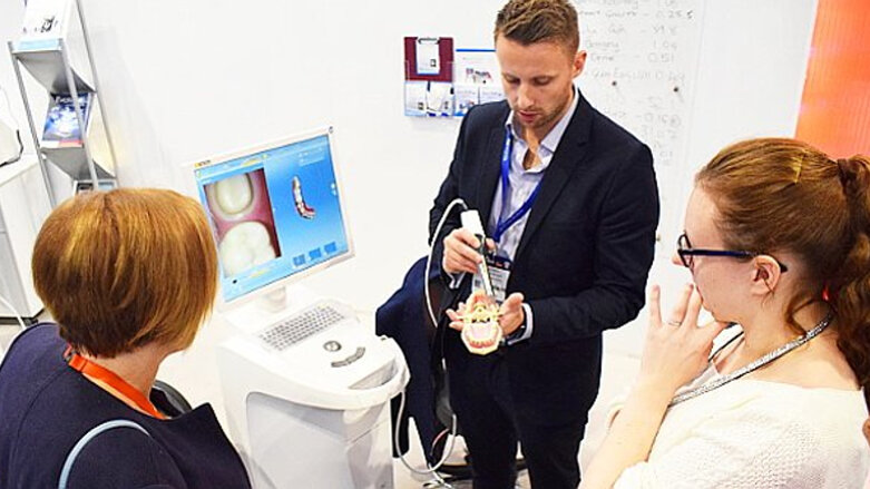 Henry Schein extends unit offering, takes visitors on digital journey