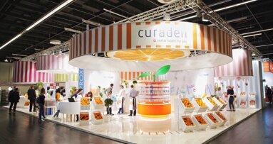 Naturally enhanced protection with CURAPROX Perio Plus+