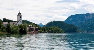 Im Fokus: rot-weiße Ästhetik