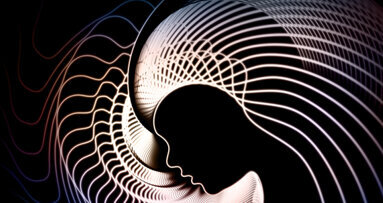 Chirurgen entfernen Zähne aus Gehirn