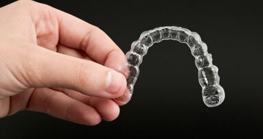 Stress verursacht Bruxismus: 1,6 Millionen Aufbiss-Schienen verschrieben