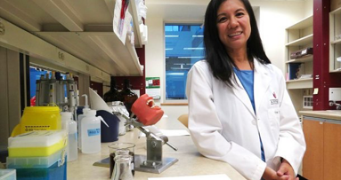 La leche evita las manchas de los dientes