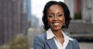 Lorna Flamer-Caldera invites Brazilian dentists to GNYDM